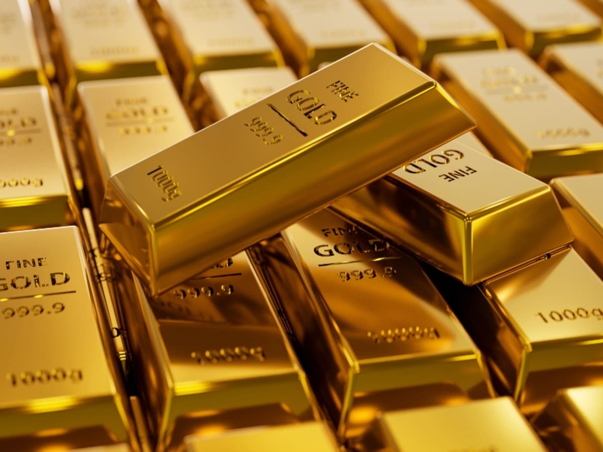 Gold Surges to New Highs Near $3,600 — Can the Rally Continue?